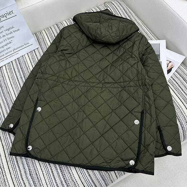 素敵なバーバリー ダイアモンドキルティング ジャケット 並行輸入品 Bar59619